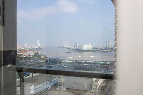 A One Oasis River View Hotel