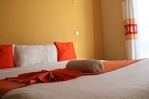 Wave Crest Castle Hotel Wote