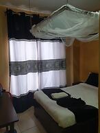 Wave Crest Castle Hotel Wote