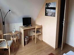 Bernsteinsee Hotel and Ferien-single Room