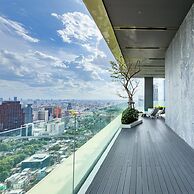 Luxe City Condo in Central Bangkok ·