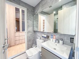 Luxe City Condo in Central Bangkok ·