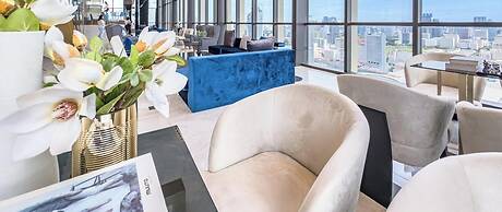 Luxe City Condo in Central Bangkok ·