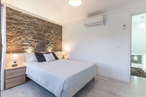 A Casinha by Atlantic Holiday
