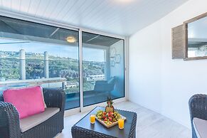 A Casinha by Atlantic Holiday