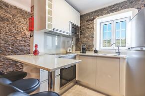 A Casinha by Atlantic Holiday