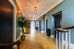 Picton House
