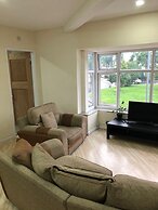 Retro and Quirky 3 Bedroom Apartment