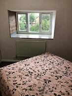 Retro and Quirky 3 Bedroom Apartment