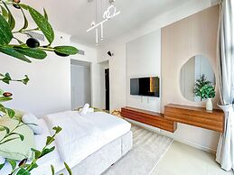 Upgrade Unit with Sea View