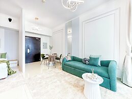Upgrade Unit with Sea View