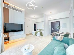 Upgrade Unit with Sea View