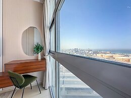 Upgrade Unit with Sea View