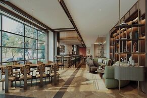 Le Méridien Richmond Pinnacle Hotel