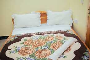Golden View Hotel