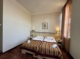 hotel europe meidan