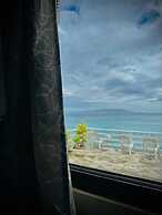 Playa Blanca Beach Resort & Dive Centre