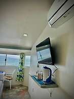 Playa Blanca Beach Resort & Dive Centre