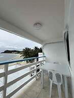 Playa Blanca Beach Resort & Dive Centre