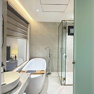 L'Signature Tho Thap Hotel