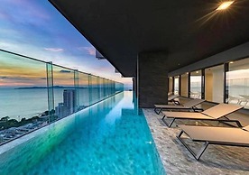 Luxury Sea View 1BR Rooftop Infinity Pool & Gym