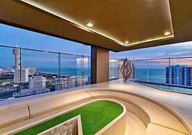 Luxury Sea View 1BR Rooftop Infinity Pool & Gym