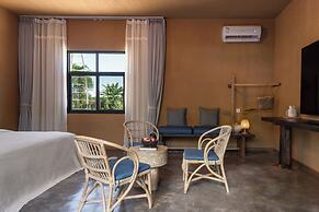 Peacock Valley Hot Spring VILLA Resort