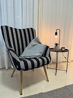 Windsor Place - Self Check in With Code