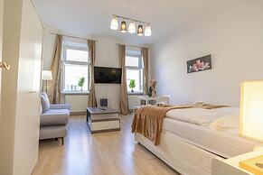 Fully Equipped 1BR Apartment Long Stay