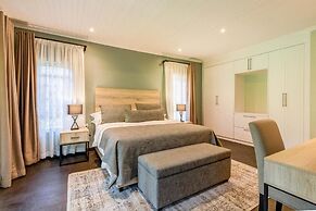 Macadamia Boutique Living