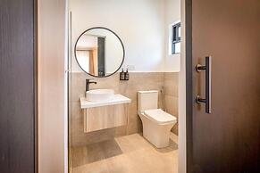 Macadamia Boutique Living