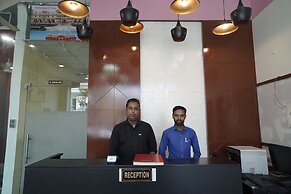 HOTEL GRAND CAPITOL