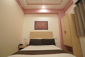 HOTEL GRAND CAPITOL