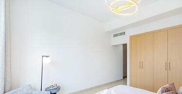 LUX The Armada Suite JLT