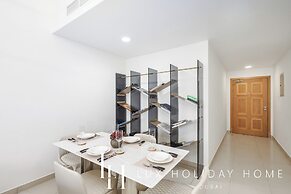 LUX The Armada Suite JLT