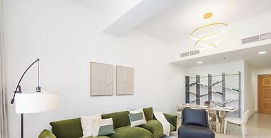 LUX The Armada Suite JLT