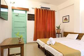 TELES WESTEND HOTEL