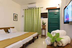 TELES WESTEND HOTEL