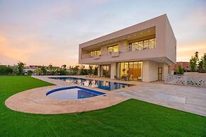 Golfside Villas