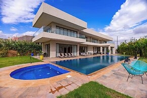 Golfside Villas
