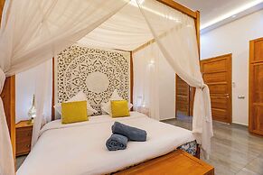 Golfside Villas