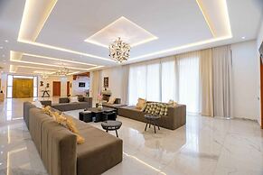 Golfside Villas