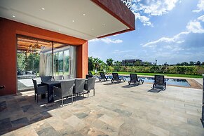 Golfside Villas