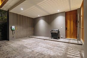 Brand New 3Br Elite Pool Villa V293