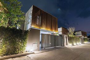 Brand New 3Br Elite Pool Villa V293