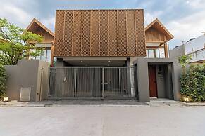 Brand New 3Br Elite Pool Villa V293