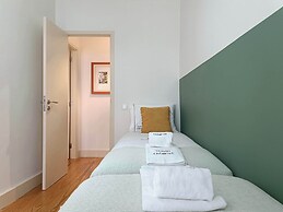 S o Bento Tramview Residence