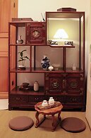 Travel Light Hanok