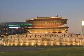 Travel Light Hanok