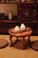 Travel Light Hanok